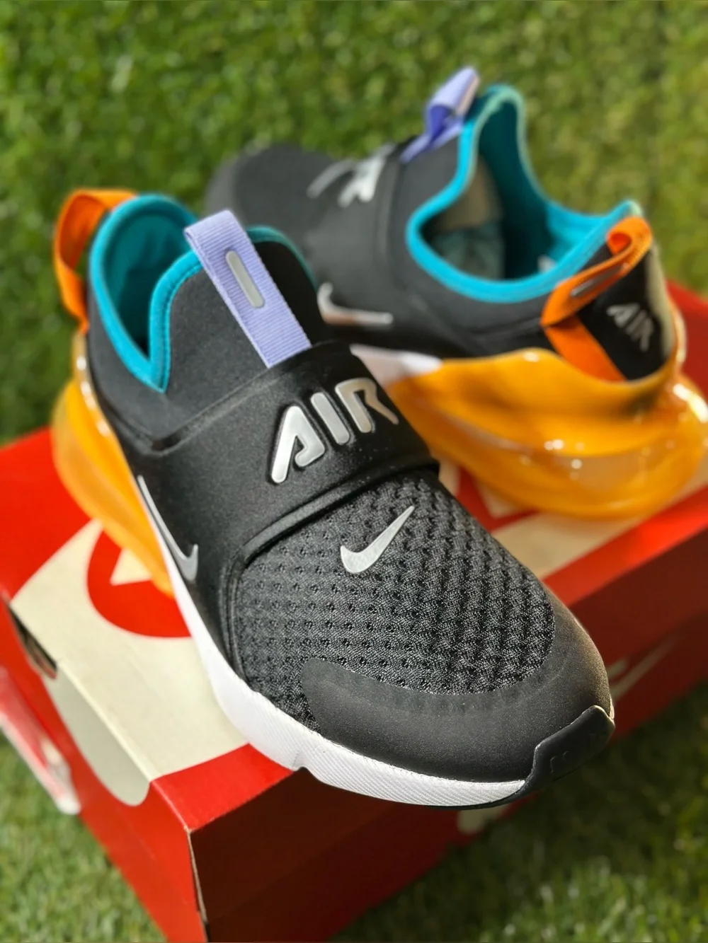 NIKE AIR MAX 270 EXTREME (GS) , SIZE 6Y BIG KIDS , BRAND NEW